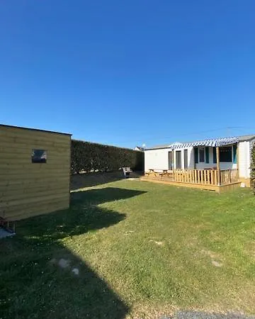 Campsite Mobilhom 143 *